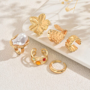 bohemian vintage gold ring set1